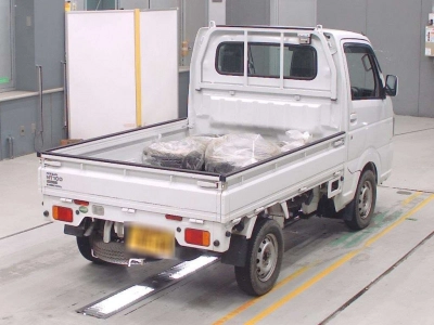 NISSAN NT100 CLIPPER