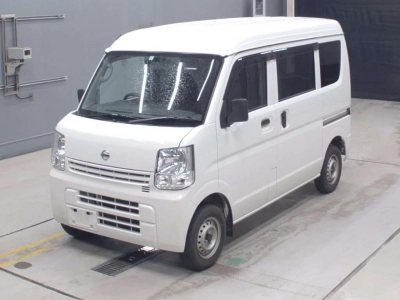 NISSAN NV100 CLIPPER