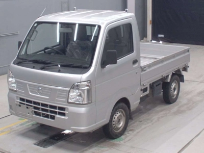 NISSAN CLIPPER TRUCK