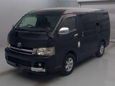 TOYOTA HIACE WAGON