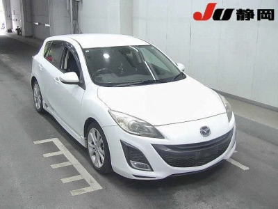 MAZDA AXELA SPORT