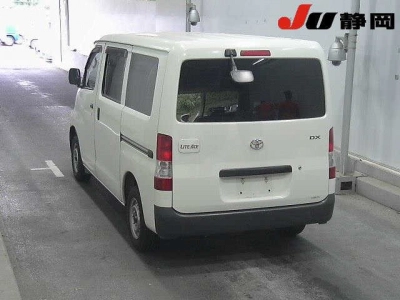 TOYOTA LITE ACE VAN
