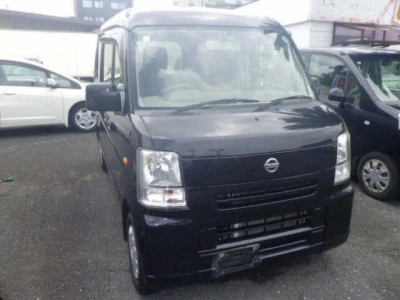NISSAN NV100 CLIPPER