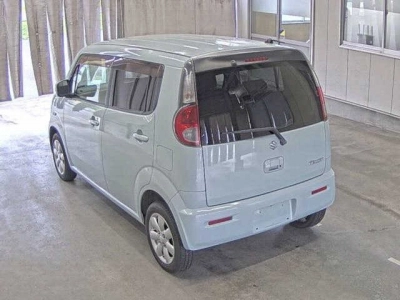 SUZUKI MRWAGON
