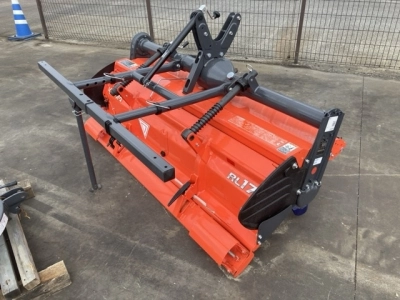 KUBOTA KUBOTA