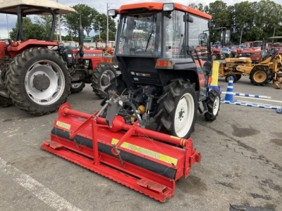 KUBOTA KUBOTA