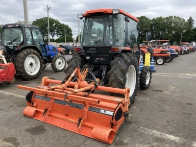 KUBOTA KUBOTA