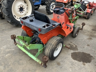 KUBOTA KUBOTA