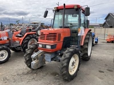 KUBOTA KUBOTA