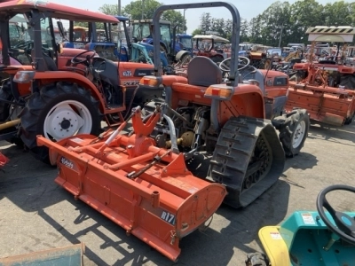 KUBOTA KUBOTA
