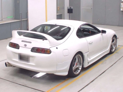 TOYOTA SUPRA