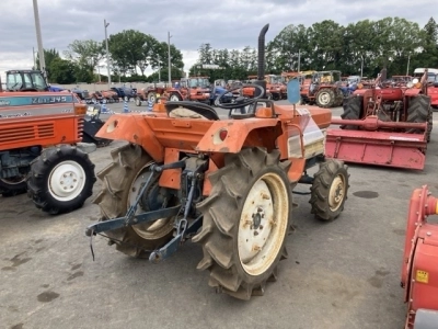 KUBOTA KUBOTA