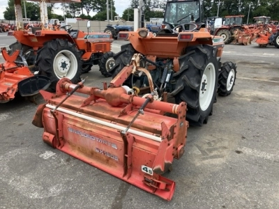 KUBOTA KUBOTA
