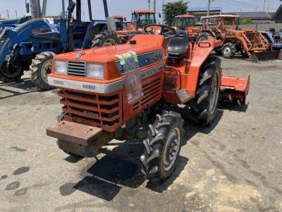 KUBOTA KUBOTA