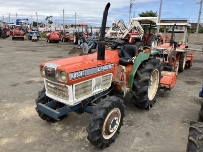 KUBOTA KUBOTA
