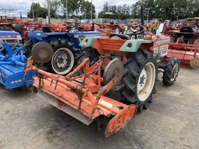 KUBOTA KUBOTA
