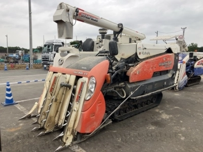 KUBOTA KUBOTA