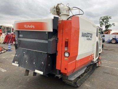 KUBOTA KUBOTA