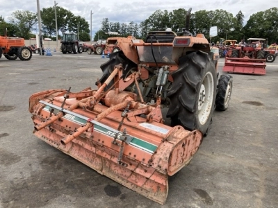 KUBOTA KUBOTA