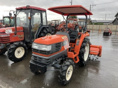 KUBOTA KUBOTA