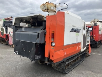 KUBOTA KUBOTA