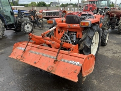 KUBOTA KUBOTA