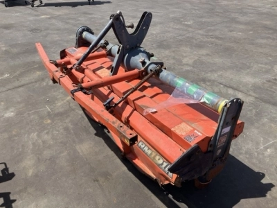 KUBOTA KUBOTA