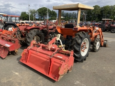 KUBOTA KUBOTA