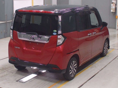 TOYOTA TANK