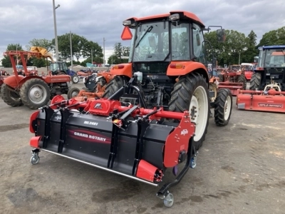 KUBOTA KUBOTA