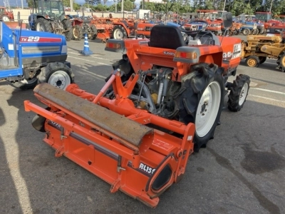 KUBOTA KUBOTA