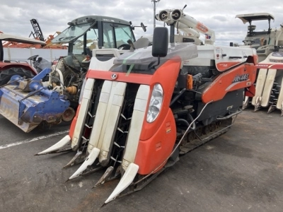 KUBOTA KUBOTA