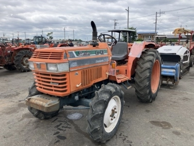 KUBOTA KUBOTA
