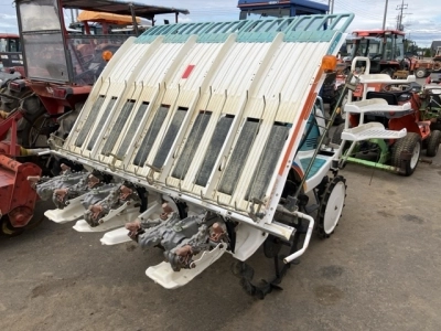 KUBOTA KUBOTA