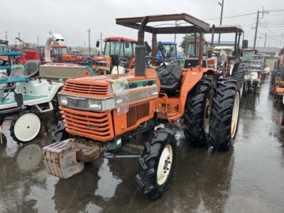 KUBOTA KUBOTA