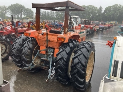 KUBOTA KUBOTA
