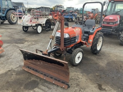 KUBOTA KUBOTA