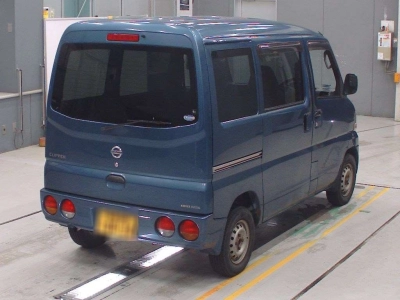 NISSAN CLIPPER VAN