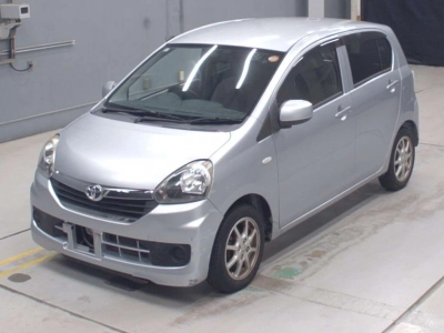 TOYOTA PIXIS EPOCH