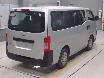 NISSAN NV350 CARAVAN WAGON