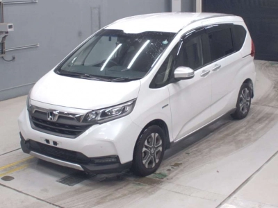 HONDA FREED + HYBRID