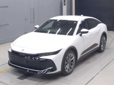 TOYOTA CROWN CROSSOVER