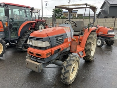 KUBOTA KUBOTA