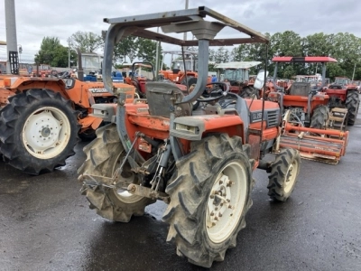 KUBOTA KUBOTA