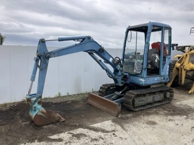 KUBOTA KUBOTA