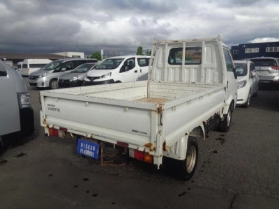 NISSAN VANETTE TRUCK