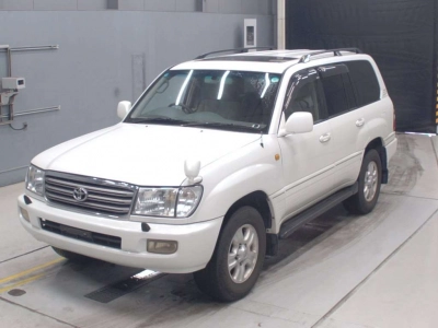 TOYOTA LAND CRUISER 100