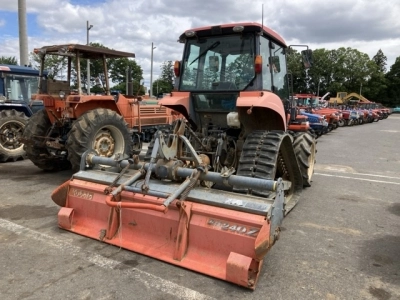 KUBOTA KUBOTA