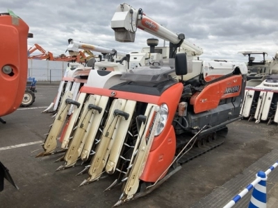 KUBOTA KUBOTA