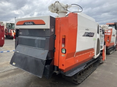 KUBOTA KUBOTA